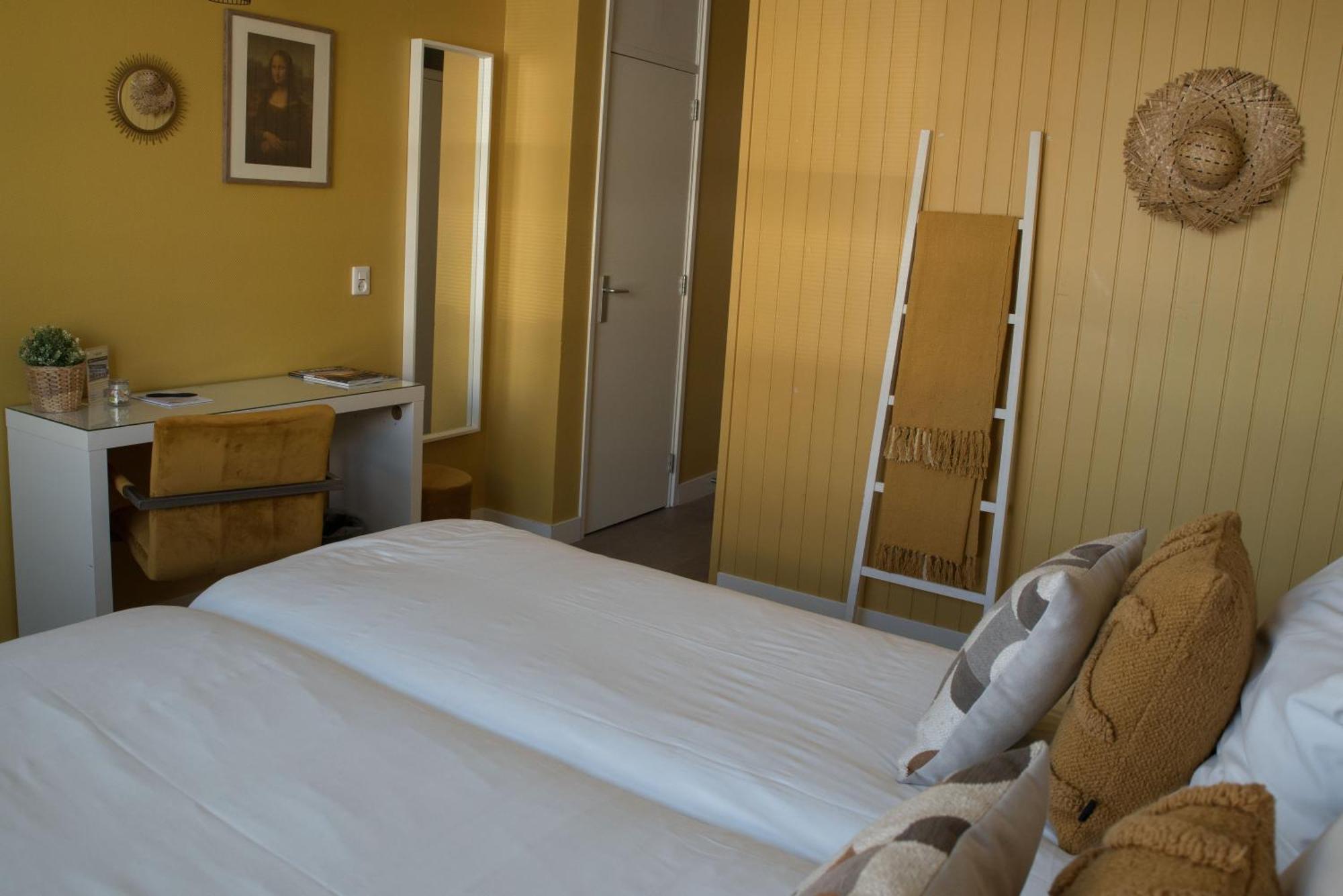 The Bloom Hotel โนร์ดวิก ภายนอก รูปภาพ